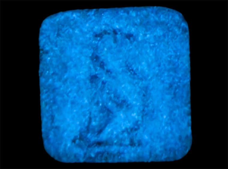 Purple Glow in the Dark - 4 Ounces